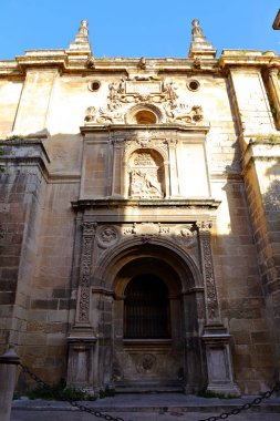 St. Jerome İspanyolca Manastırı (Monasterio de San Jeronimo), Granada, İspanya 'da bir Roma Katolik kilisesi ve Hieronymite manastırı.. 