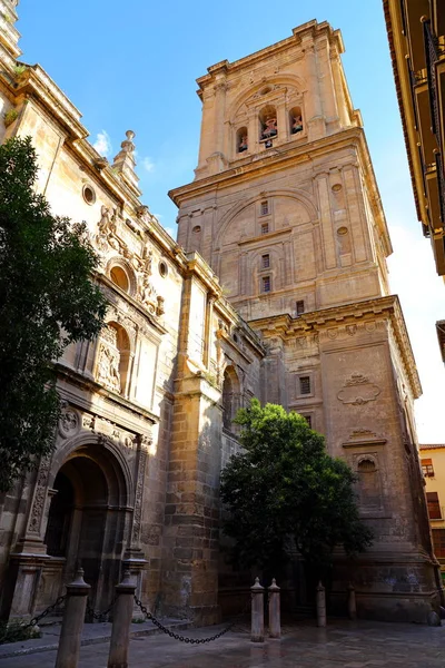 聖ヒエロニムス修道院 スペイン語 Monasterio San Jeronimo スペイン グラナダにあるローマ カトリック教会 ヒエロニムス修道院 — ストック写真