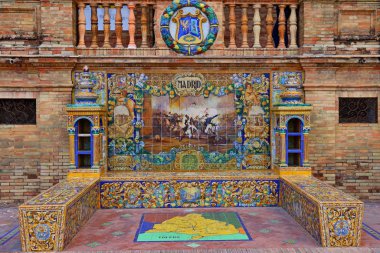 Maria Luisa Park, Seville, İspanya 'da Güzel Mimari Plaza de Espana (İspanya Meydanı) manzarası.