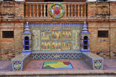 Maria Luisa Park, Seville, İspanya 'da Güzel Mimari Plaza de Espana (İspanya Meydanı) manzarası.