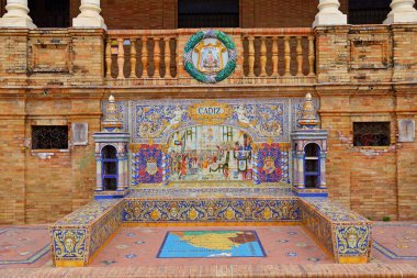 Maria Luisa Park, Seville, İspanya 'da Güzel Mimari Plaza de Espana (İspanya Meydanı) manzarası.