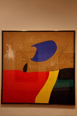  Joan Miro onuruna İspanya 'nın Barcelona kentindeki Montjuic tepesinde bulunan bir modern sanat müzesi olan Fundacio Joan Miro' daki sanat koleksiyonları.