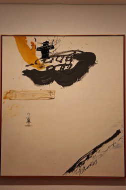  Joan Miro onuruna İspanya 'nın Barcelona kentindeki Montjuic tepesinde bulunan bir modern sanat müzesi olan Fundacio Joan Miro' daki sanat koleksiyonları.