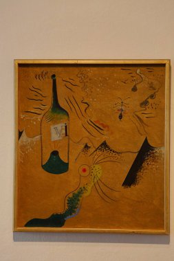 Joan Miro onuruna İspanya 'nın Barcelona kentindeki Montjuic tepesinde bulunan bir modern sanat müzesi olan Fundacio Joan Miro' daki sanat koleksiyonları.