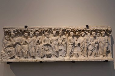 Louvre Abu Dabi, Fransız mimar Jean Nouvel 'in ünlü müzesi Abu Dabi' nin yeni simgesi.