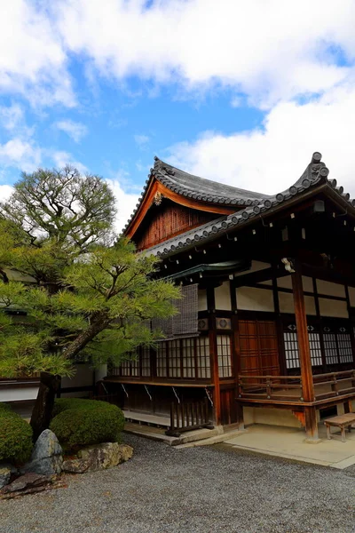 日本京都内吉市Byodoin Complex的传统日本建筑 — 图库照片