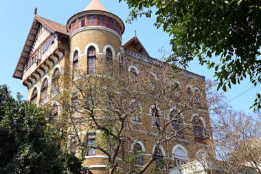 MUMBAI, INDIA - 7 Şubat 2019: Hindistan 'ın finansal, ticari ve eğlence başkenti Mumbai şehir manzarası