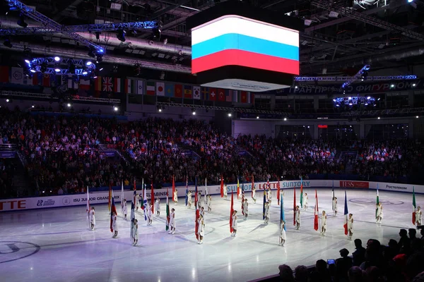 Chelyabinsk Federação Russa 2019 São Patinadoras Femininas Com Bandeiras Dos — Fotografia de Stock