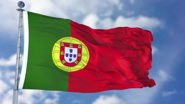Bandera de Portugal en un cielo azul — Vídeo de stock