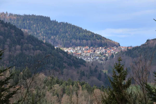 Outlook to the town of Bernbach, Black Forest, Baden-Wurttemberg, Germany — Stock Photo, Image