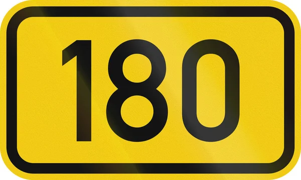Escudo rodoviário numerado de um Bundesstrasse alemão (estrada federal ) — Fotografia de Stock