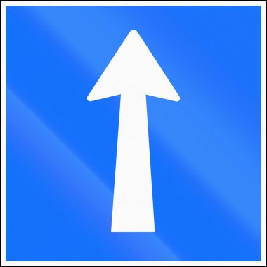 İsviçre - önde tek yönlü kullanılan yol işareti