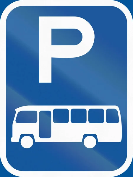Verkeersbord gebruikt in het Afrikaanse land Botswana - Parking voor midi-bussen — Stockfoto