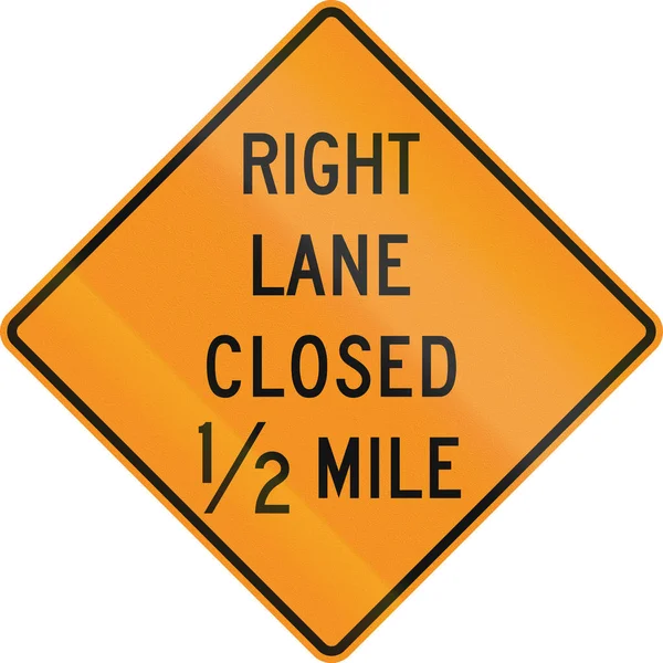 Estados Unidos da América MUTCD road sign - Lane closed — Fotografia de Stock