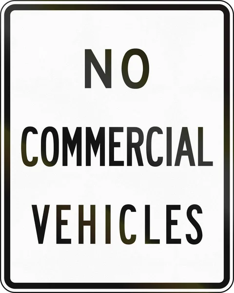 Señal de tráfico MUTCD de Estados Unidos - No hay vehículos comerciales —  Fotos de Stock