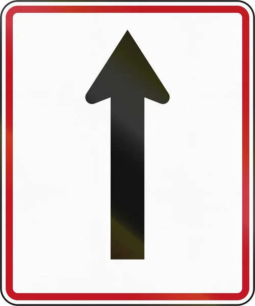 Znak drogowy Nowej Zelandii Rg-29: lane prosto — Zdjęcie stockowe