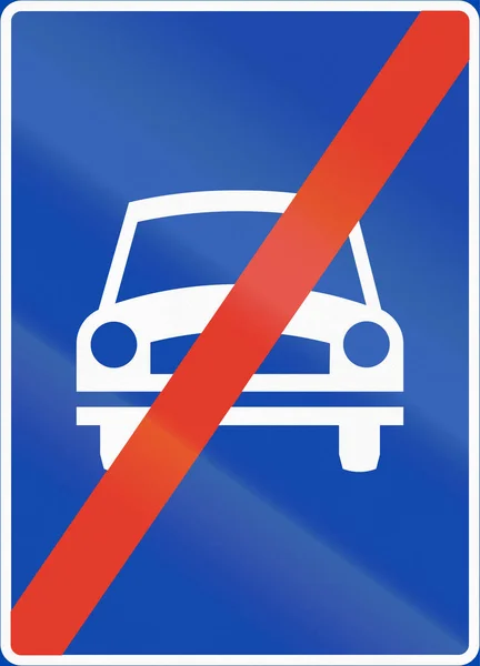 Panneau routier réglementaire norvégien - Fin de la circulation automobile — Photo