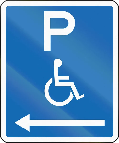 Znak drogowy w Nowej Zelandii: Parking strefy zastrzeżone dla niepełnosprawnych z limitu czasu, po lewej stronie Ten sig — Zdjęcie stockowe