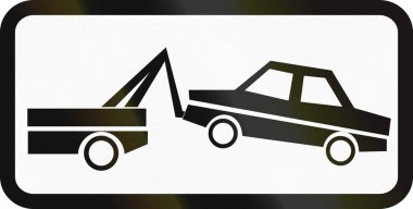 Beyaz Rusya'da kullanılan tow Away bölge işareti