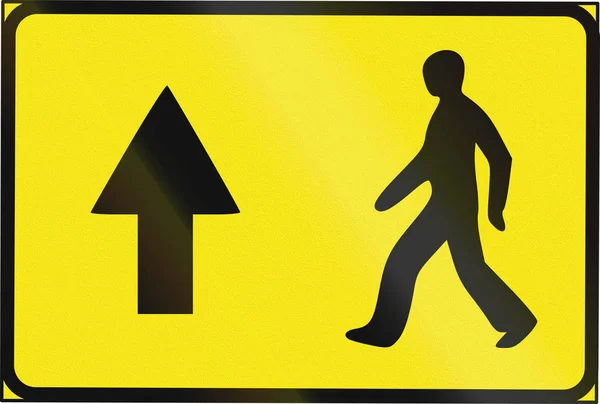 Ests tijdelijke informatory verkeersbord - richting voor voetgangers — Stockfoto