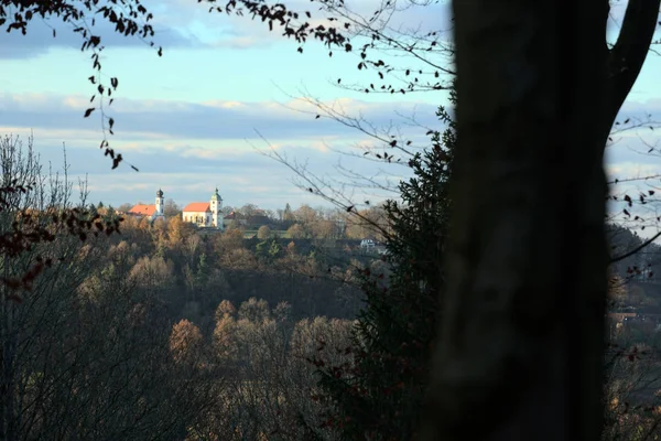 View from the mountain Schluepfelberg in Bavaria, the Churches of Sulzburg can be seen — Stock Photo, Image