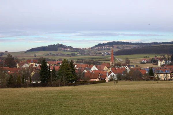 ドイツのニュルンベルクの近く Thalmaessing のババリア地方の町 — ストック写真