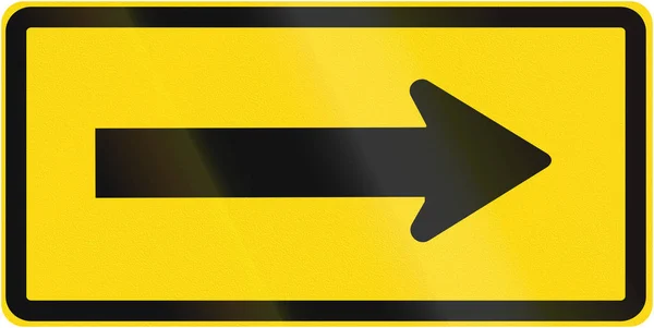 경고 표지판 브라질에서 사용 하는 오른쪽 단방향 트래픽 흐름 — 스톡 사진