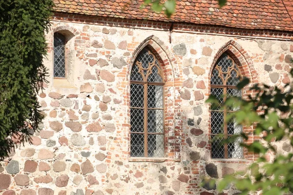 Windows церкви в Ranzin, Мекленбург-Передня Померанія, Німеччина — стокове фото