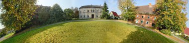 Tarihsel manor Stilow, Mecklenburg-Vorpommern, Germany cezalandırır. Bina anıt listelenir