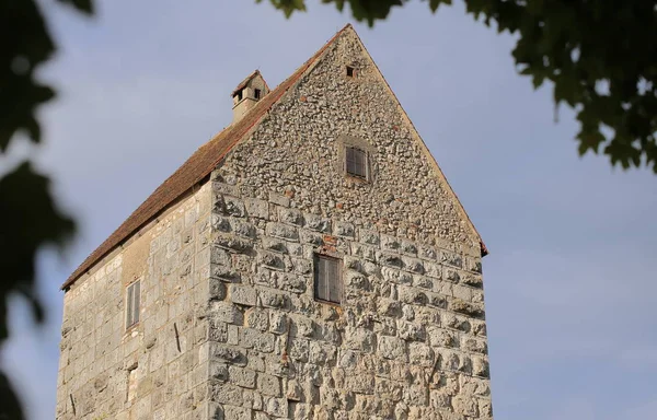 Bergfried der Schweppermannsburg zu Pfaffenhofen, Oberpfalz, Deutschland — Stockfoto