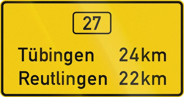 Znak niemiecki informacje o podróży na drodze federalnej — Zdjęcie stockowe