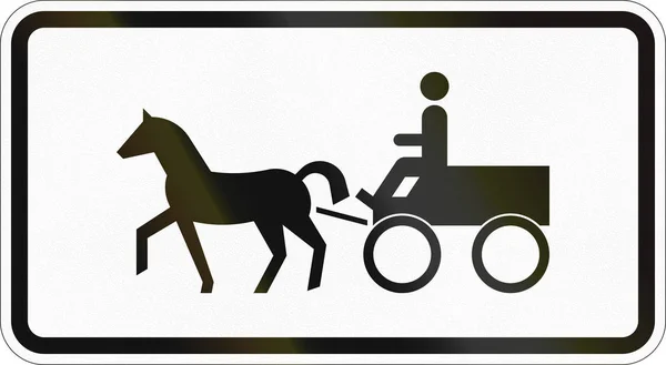 Ergänzendes Verkehrszeichen in Deutschland - Pferdekutschen — Stockfoto