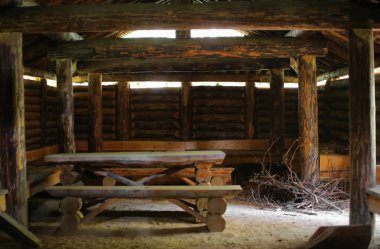 Knortmon 'da tarihi bir köşk, Kuzey İsveç' te Hoting..