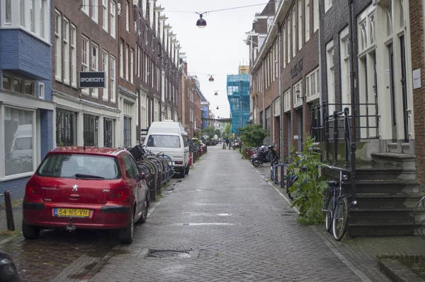 Nowoczesny widok na Amsterdam. Historyczna część miasta. — Zdjęcie stockowe