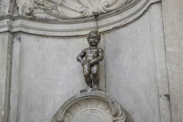 Bruxelas, Manneken Pis . Fotografia De Stock