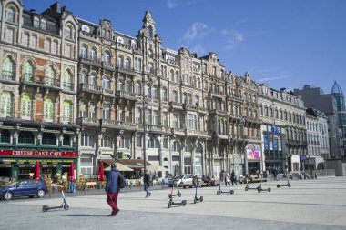 Brüksel 'in şehir manzarası. Brouckere Yeri.