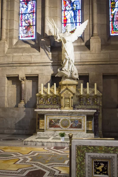 Interior de la Basílica del Sagrado Corazón . —  Fotos de Stock