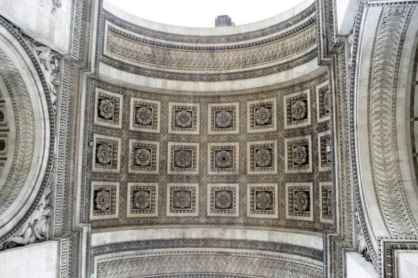 Arco do Triunfo em Paris. Elementos decorativos . Imagem De Stock