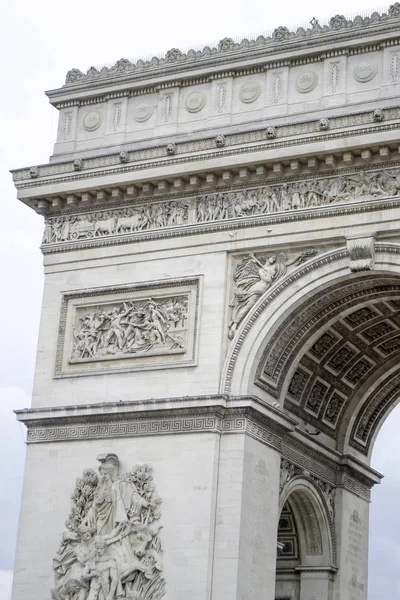 Arco do Triunfo em Paris. Elementos decorativos . — Fotografia de Stock