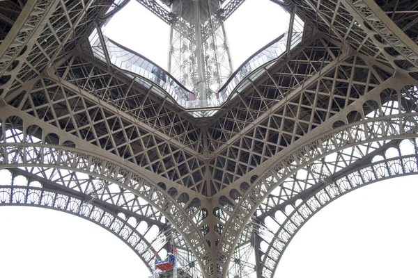 Torre Eiffel, construção metálica . — Fotografia de Stock