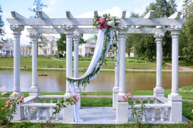 beyaz düğün dekorasyon