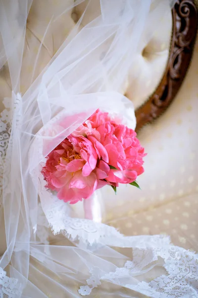 Красочный букет для невесты — стоковое фото