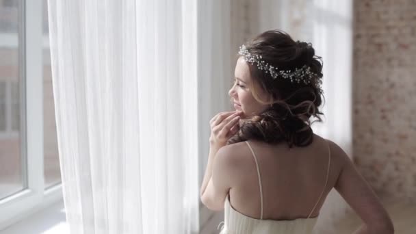 Belle Jeune Mariée Robe Mariée Magnifique — Video