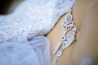 Gelin ve damat için güzel düğün mücevher