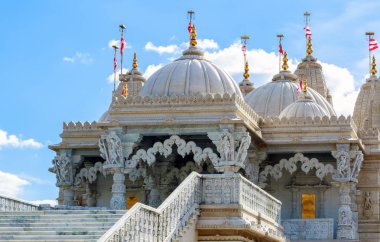 Neasden Londra'da Hindu tapınağı