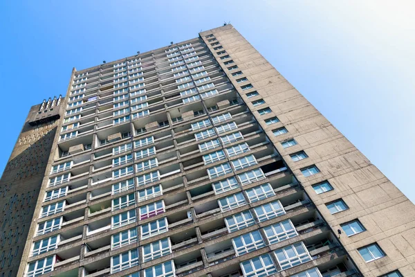 Edificio de viviendas en el este de Londres —  Fotos de Stock