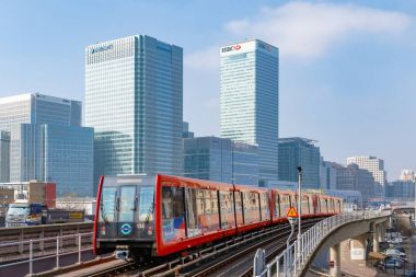London Docklands Hafif Raylı