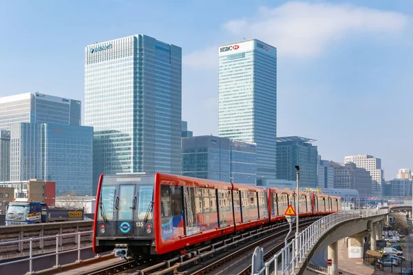 Docklands light railway in London — Stock Photo, Image