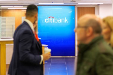 Canary Wharf bir şube başında Citibank işareti