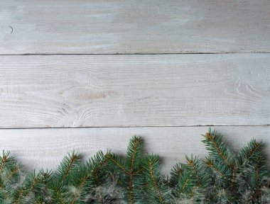 Ahşap ışıkları ağaç ve ışıltı bokeh xmas ile Noel arka plan arka plan bez. Neşeli Noel kartı. Kış tatil Tema. Yeni Yılınız Kutlu Olsun. Metin için yer. İyi Bayramlar